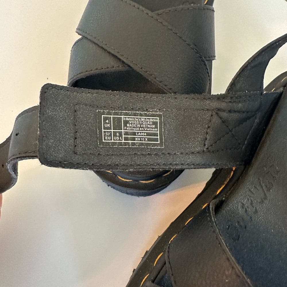 ⚜️Dr. Martens Women's Black Platform Strappy Sandals - Contemporary Chunky Sole - Picture 6 of 6